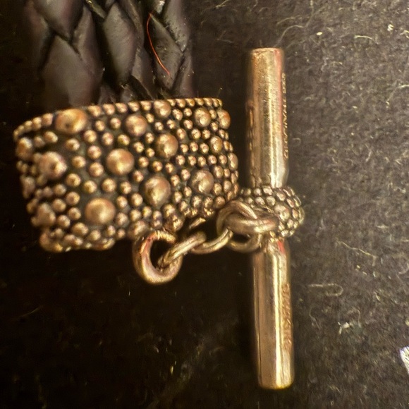 Michael Dawkins Black and Gold Leather Cord Bracelet. Chic excellent piece 🌟 - Picture 3 of 4